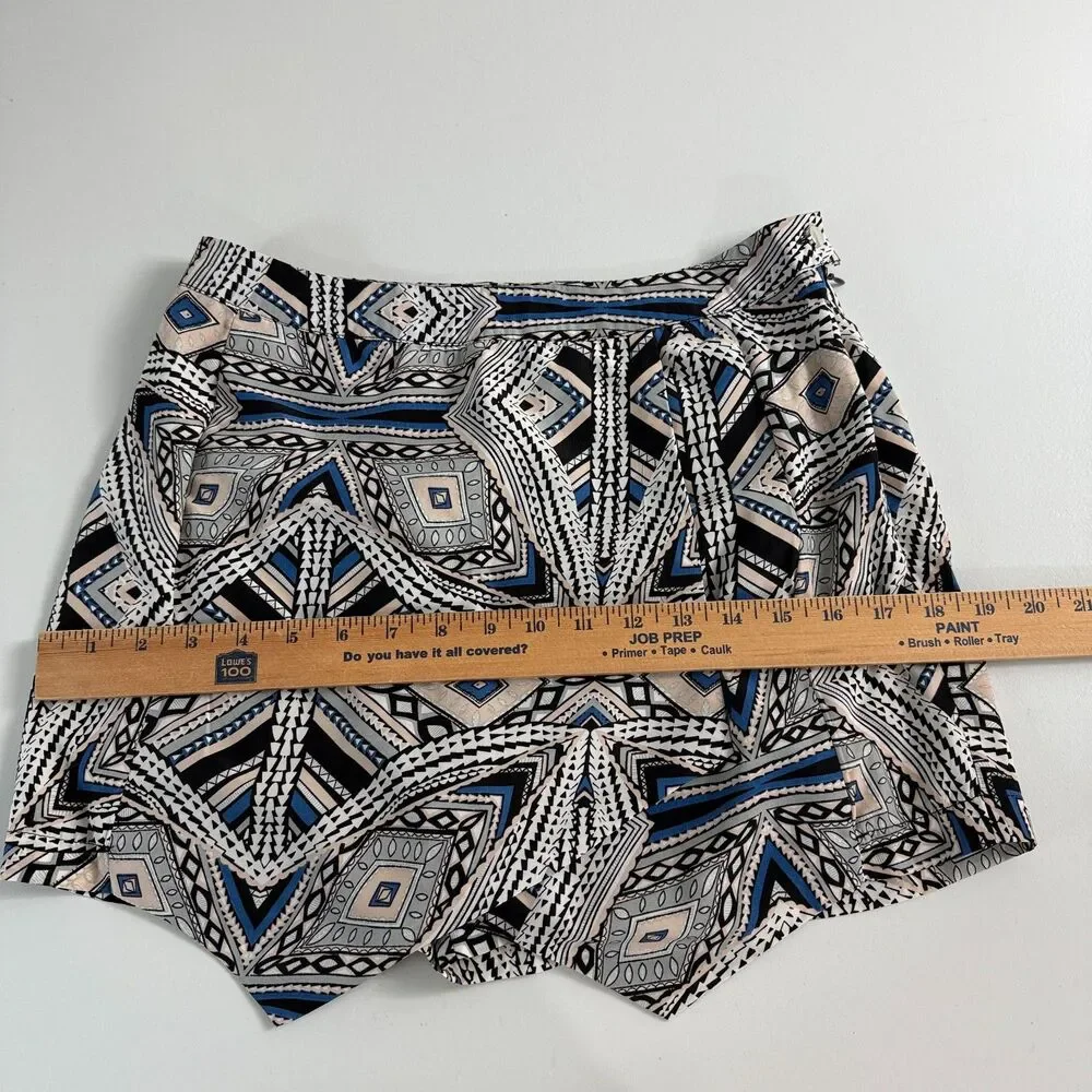 Mossimo Women's Multicolor Print Skort Side Zipper Size 2